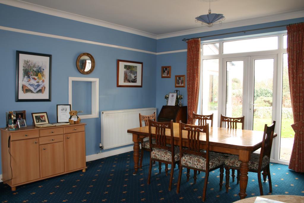 Bridge House B&B Cheltenham Extérieur photo